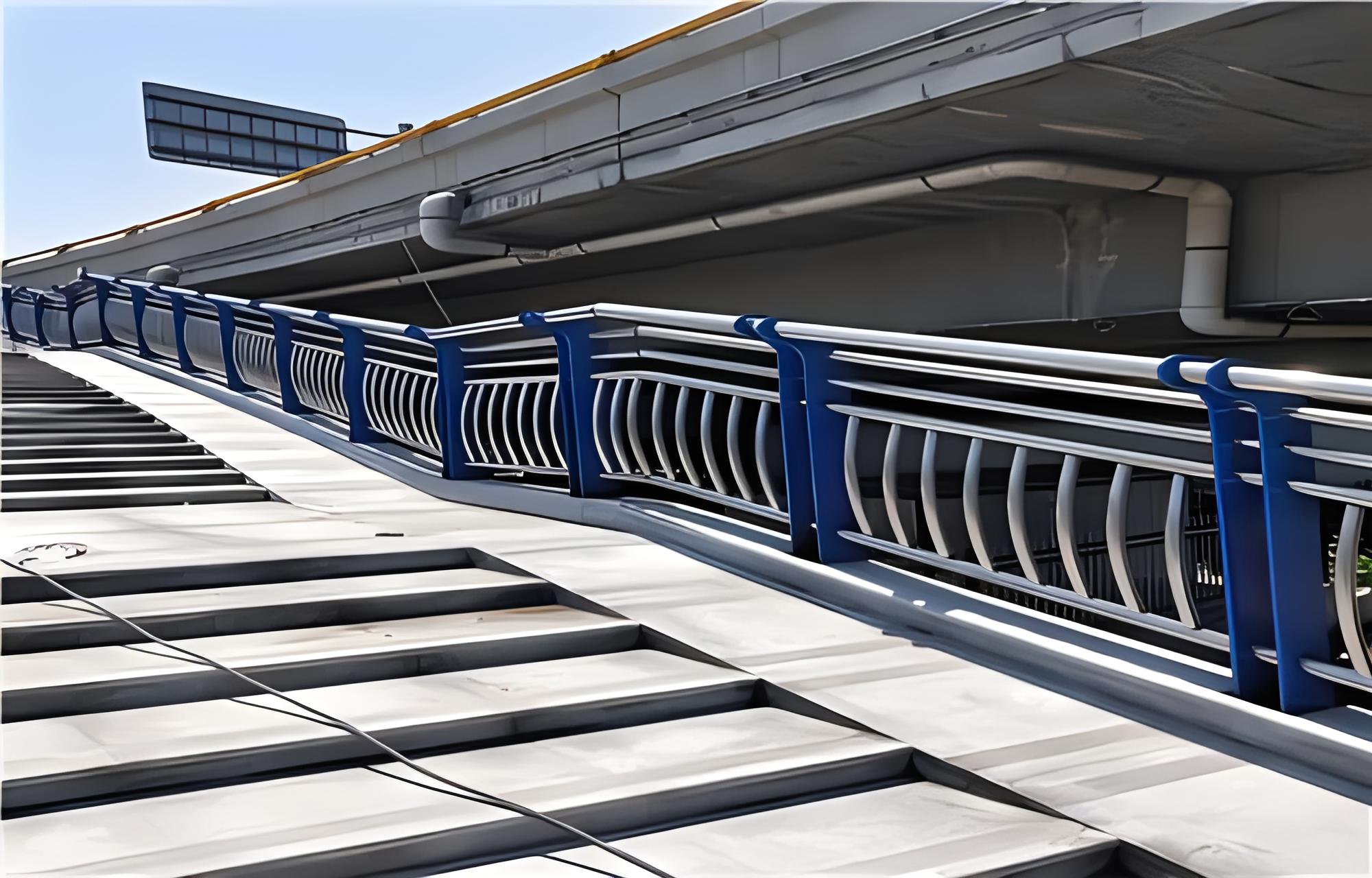 松江不锈钢桥梁护栏维护方案：确保安全，延长使用寿命
